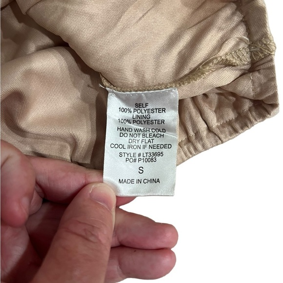 Main Strip Sequin & Pearl Blouse Top Off White/Champagne Short Sleeve Small NWT - Picture 11 of 15